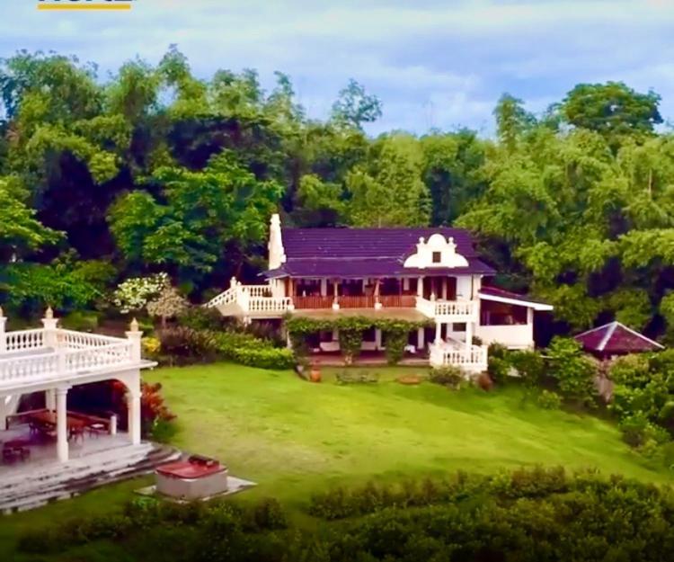 Ataalaya Farmhouse Batangas Exterior foto